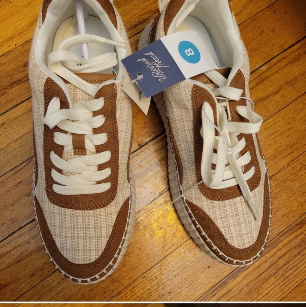 Universal Threads Perephone Tan Sneakers Size 8 - Picture 3 of 12